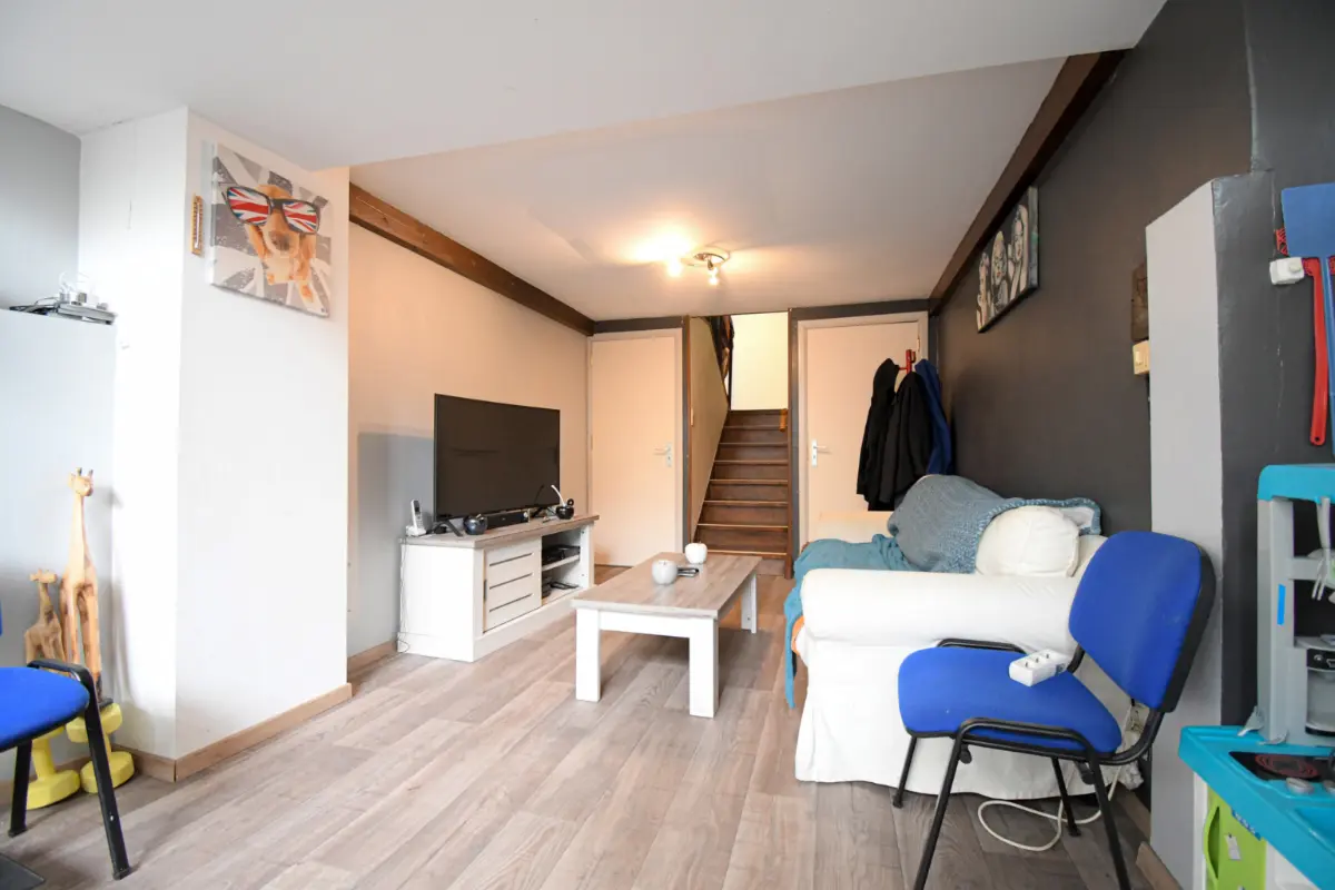 Appartement te  koop in Tubeke 1480 165000.00€ 1 slaapkamers 72.00m² - Zoekertje 673119