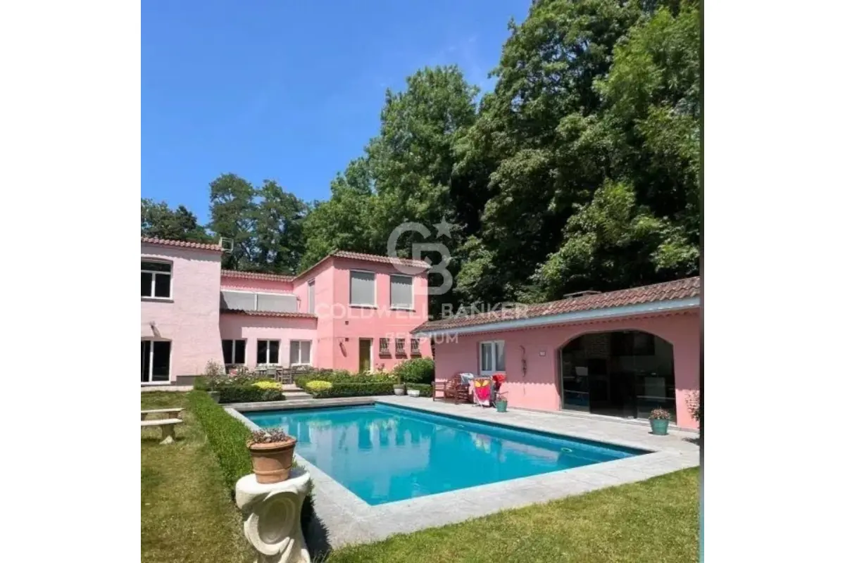 Maison à vendre à Rhode-Saint-Genese 1640 1150000.00€ 5 chambres m² - Annonce 673443