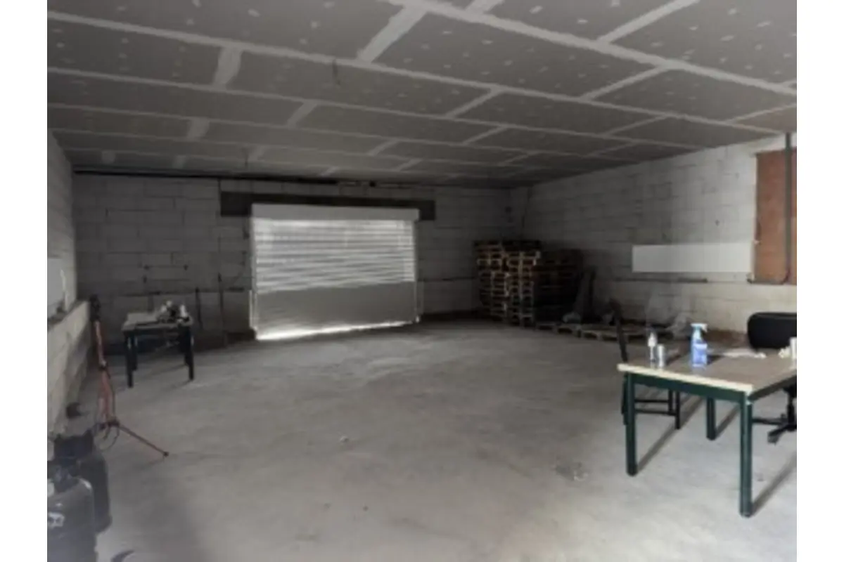 Commerce à vendre à Lennik 1750 1950000.00€ 0 chambres m² - Annonce 676479