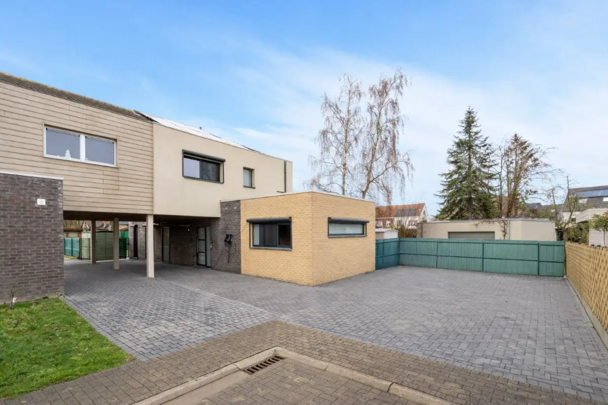 Huis te  koop in Opwijk 1745 475000.00€ 3 slaapkamers 175.00m² - Zoekertje 676185