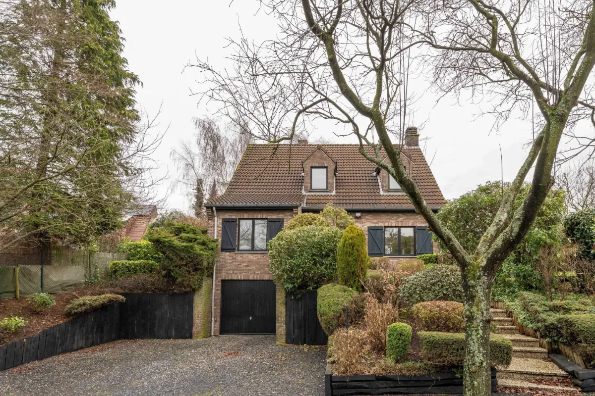 Maison à louer à Waterloo 1410 1900.00€ 4 chambres 180.00m² - Annonce 676656