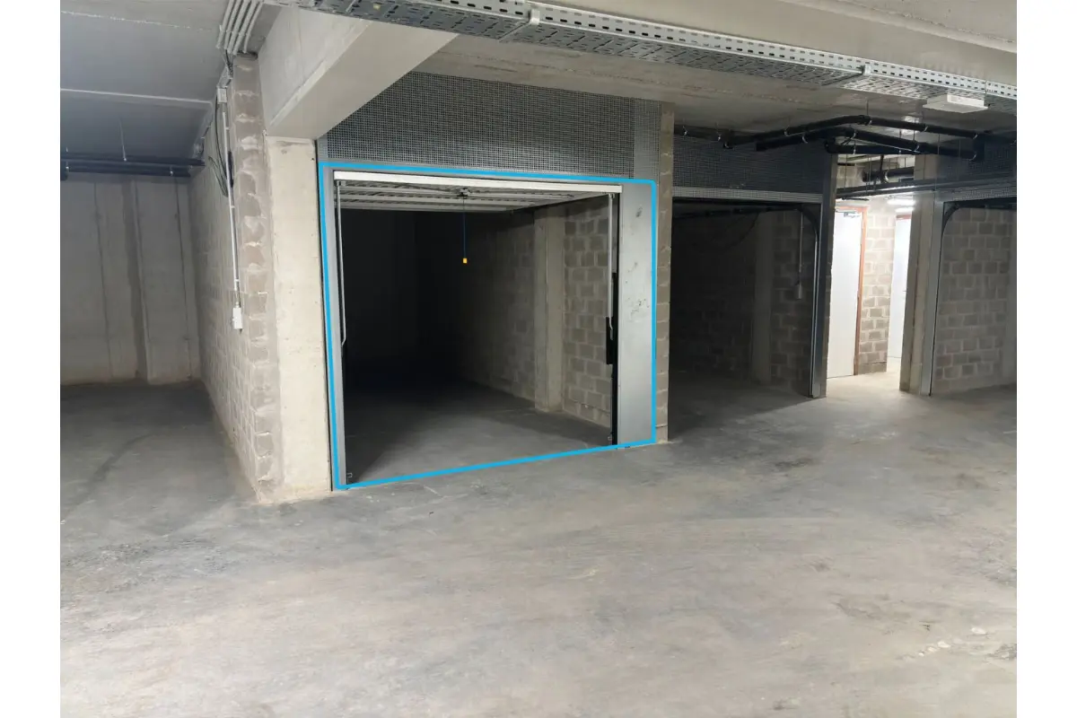 Box à louer à Opwijk 1745 125.00€  chambres m² - Annonce 676211