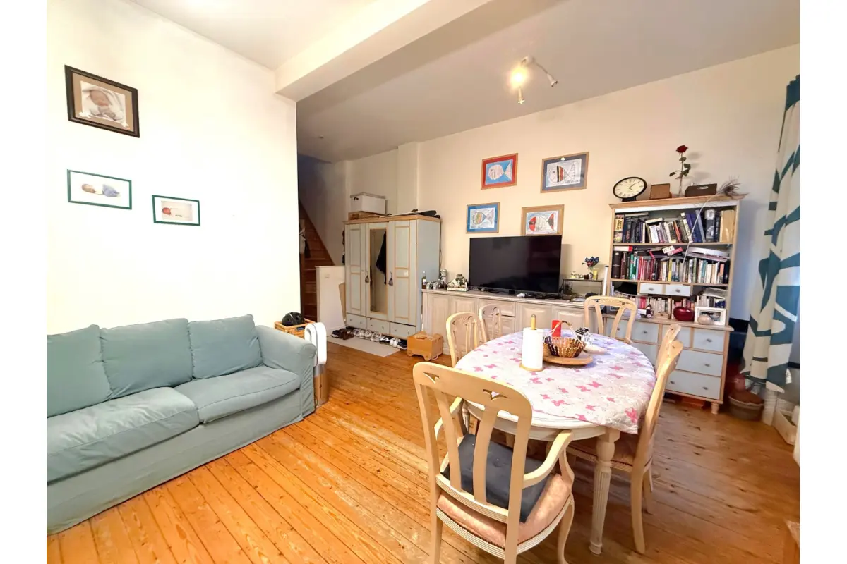 Duplex à  à Etterbeek 1040 1400.00€ 2 chambres 104.00m² - Annonce 676172