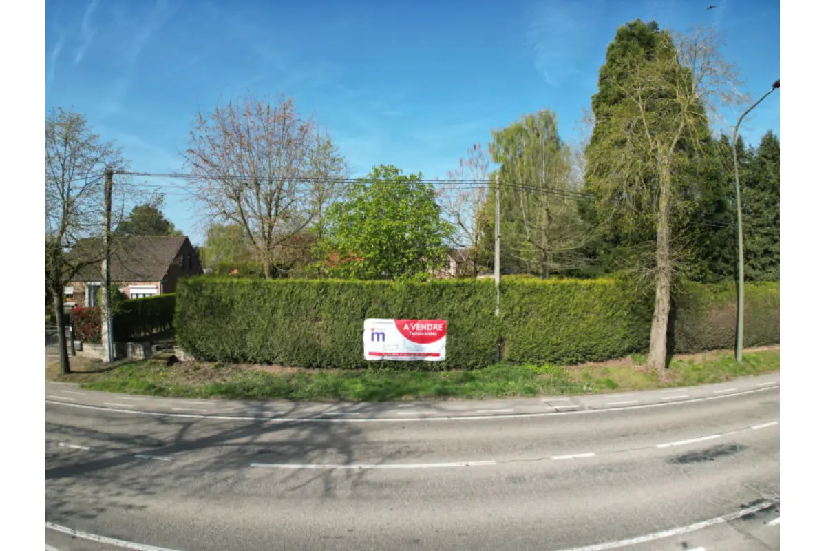 Terrain à bâtir à  à Enghien 7850 149500.00€  chambres m² - Annonce 677362