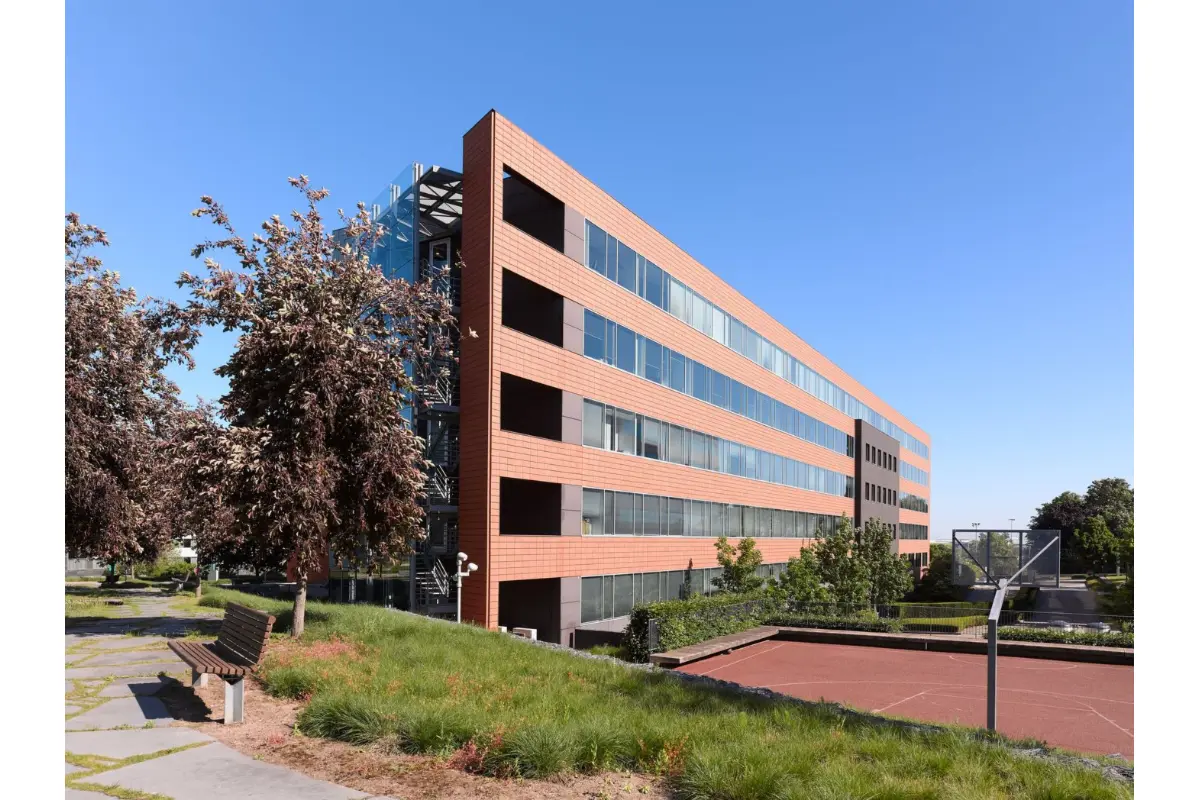 Commerce à louer à Diegem 1831 27317.00€  chambres 2980.00m² - Annonce 677708