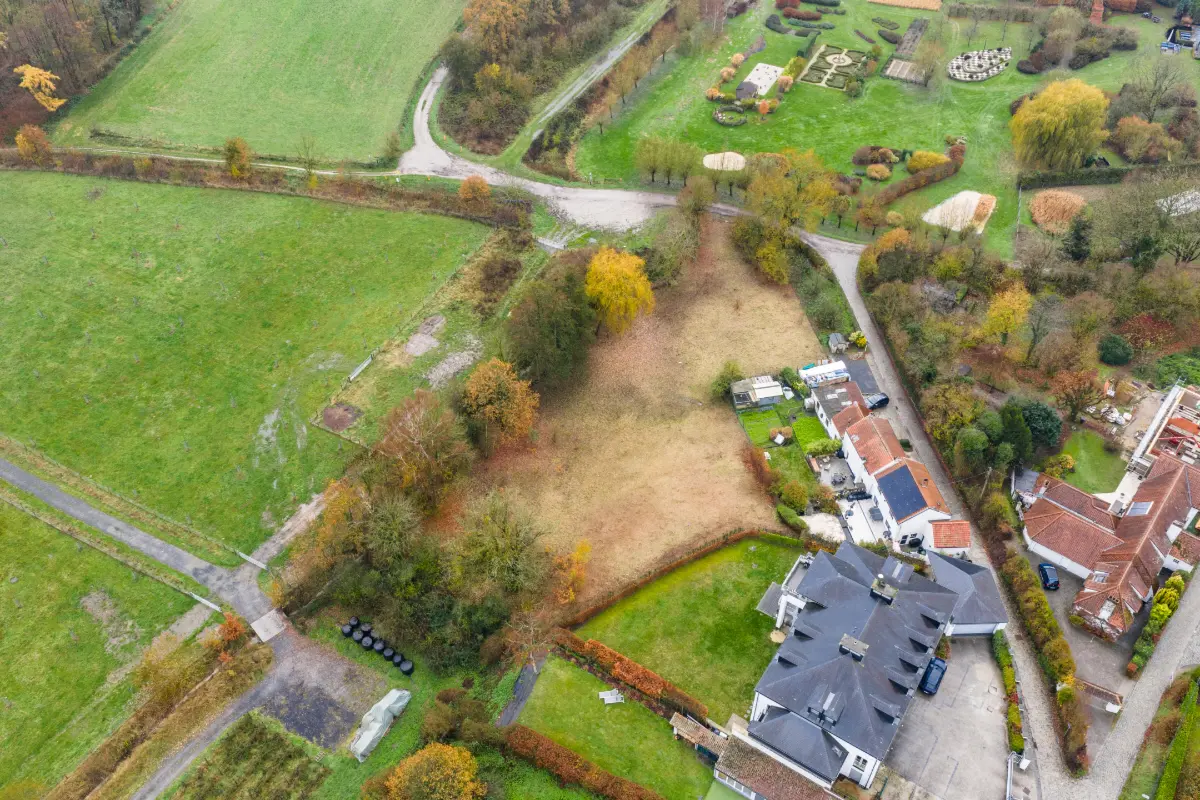 Terrain à vendre à Lasne 1380 395000.00€  chambres m² - Annonce 679367