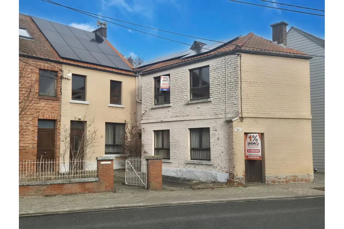 Huis te  koop in Orp-Jauche 1350 175000.00€ 3 slaapkamers 200.00m² - Zoekertje 679319