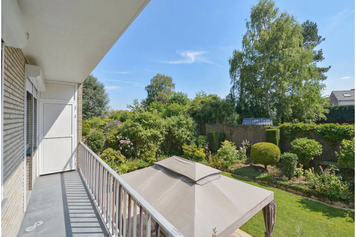 Appartement te  koop in Kraainem 1950 325000.00€ 2 slaapkamers 92.00m² - Zoekertje 679565