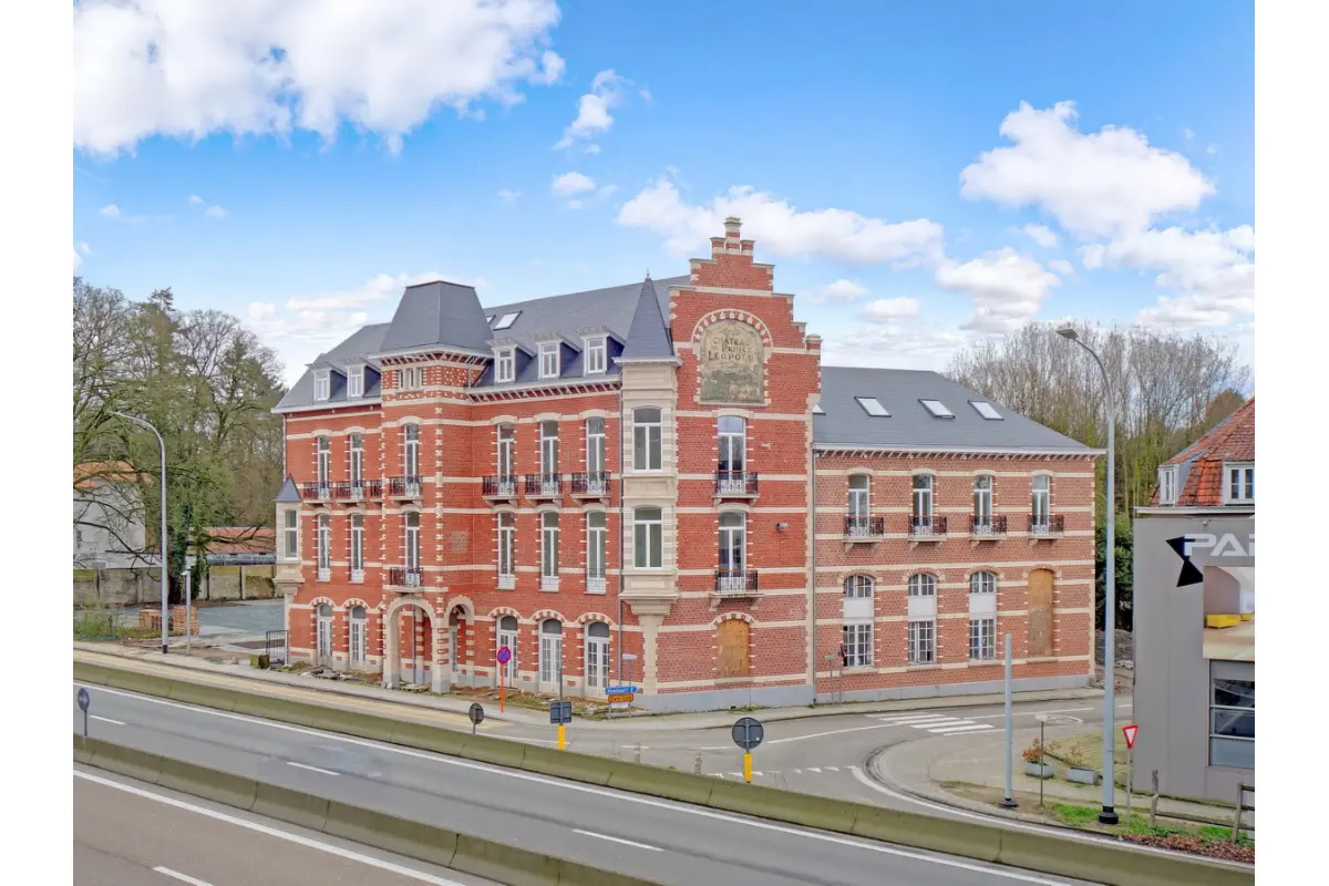 Commerce à louer à Overijse 3090 1950.00€ 0 chambres 160.00m² - Annonce 680404