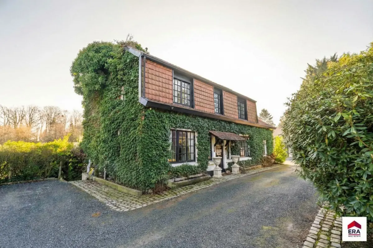 Villa à vendre à Huizingen 1654 1395000.00€ 6 chambres 420.00m² - Annonce 680427