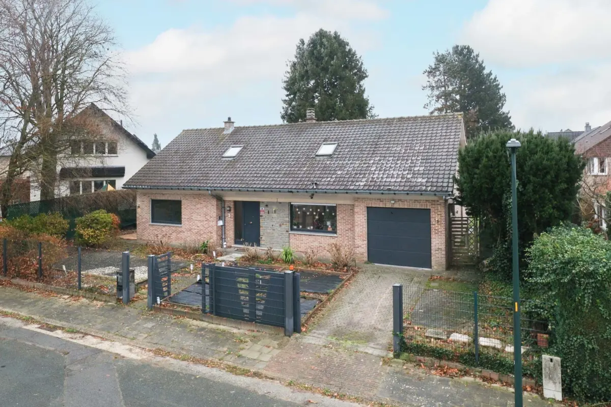 Huis te  koop in Sterrebeek 1933 630000.00€ 5 slaapkamers 259.00m² - Zoekertje 684137