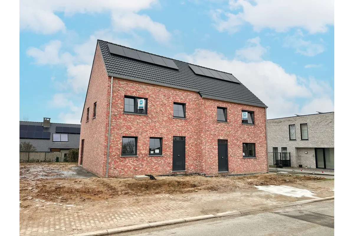 Huis te  koop in Oetingen 1755 410681.00€ 3 slaapkamers 143.00m² - Zoekertje 684654