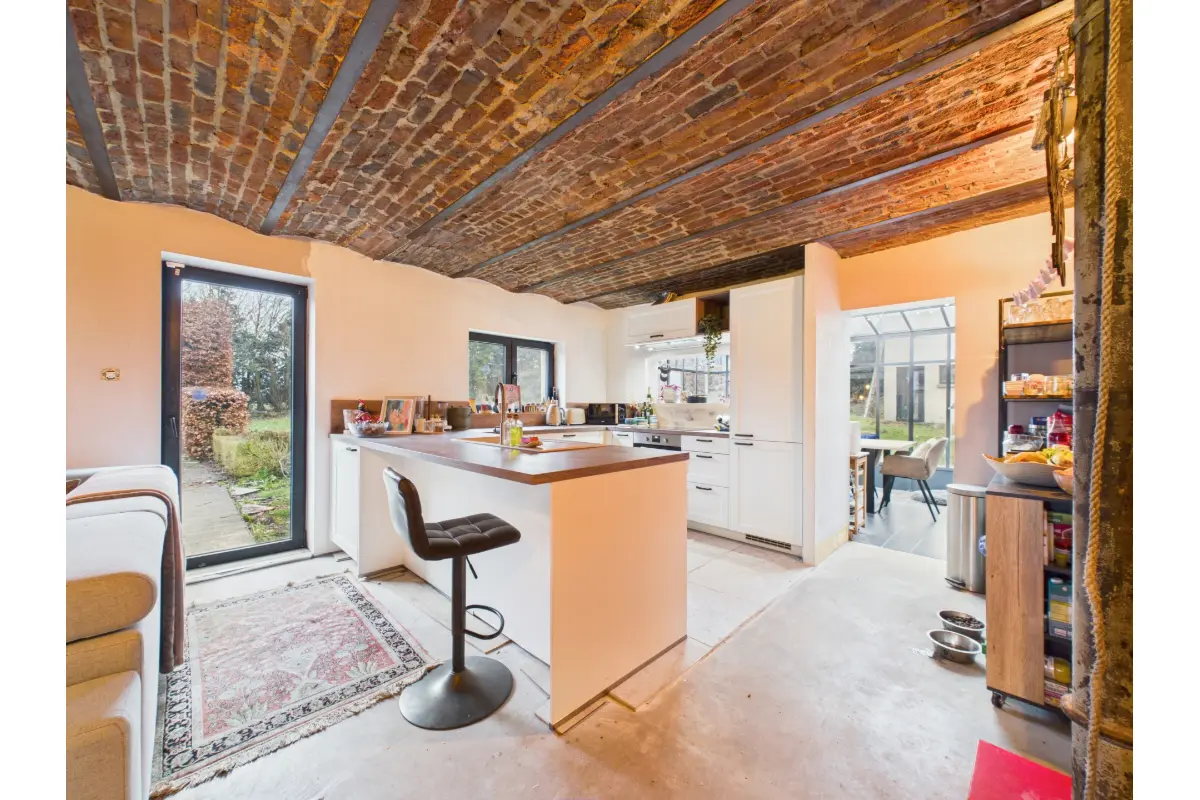 Huis te  koop in Nijvel 1400 465000.00€ 4 slaapkamers 266.00m² - Zoekertje 689556