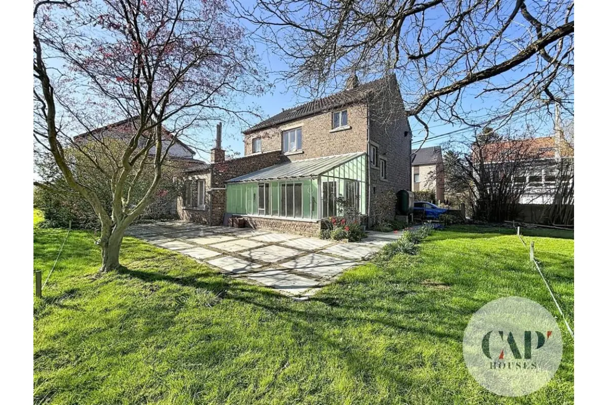 Huis te  koop in Neerheylissem 1357 249000.00€ 2 slaapkamers 150.00m² - Zoekertje 689526