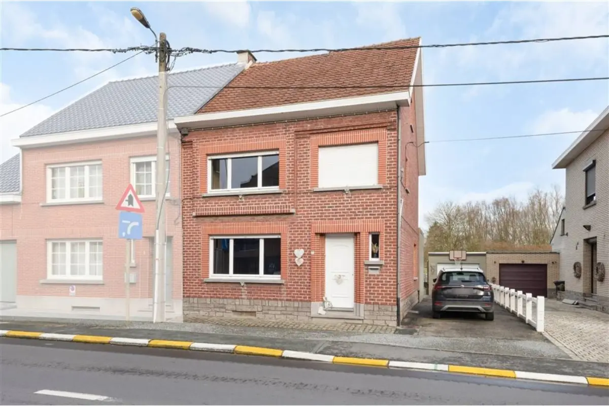 Huis te  koop in Galmaarden 1570 354000.00€ 3 slaapkamers 162.00m² - Zoekertje 693936