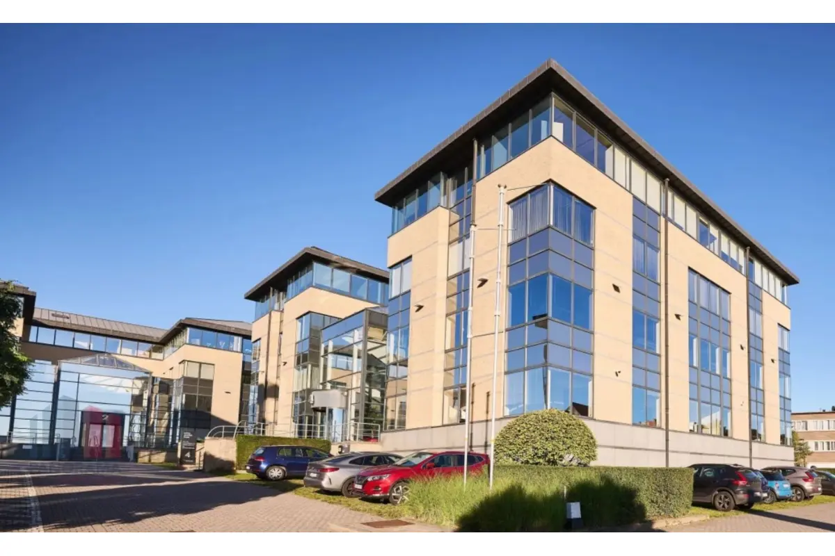 Commerce à louer à Dilbeek 1700 4094.00€  chambres 393.00m² - Annonce 694834