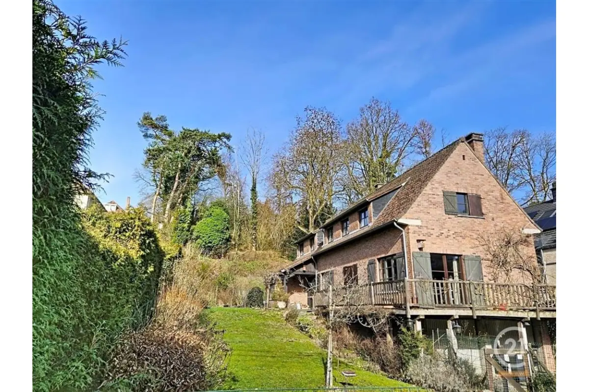 Huis te  koop in Genval 1332 595000.00€ 4 slaapkamers 199.85m² - Zoekertje 694891