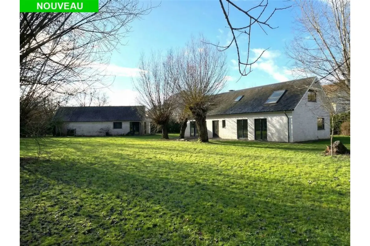 Huis te  koop in Walhain 1457 550000.00€ 5 slaapkamers 213.00m² - Zoekertje 696741