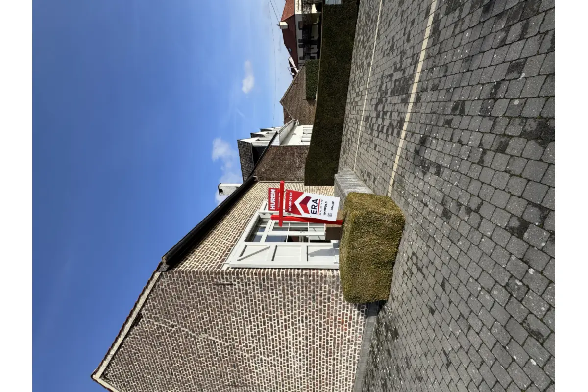 Commerce à louer à Overijse 3090 700.00€ 0 chambres 110.00m² - Annonce 698371