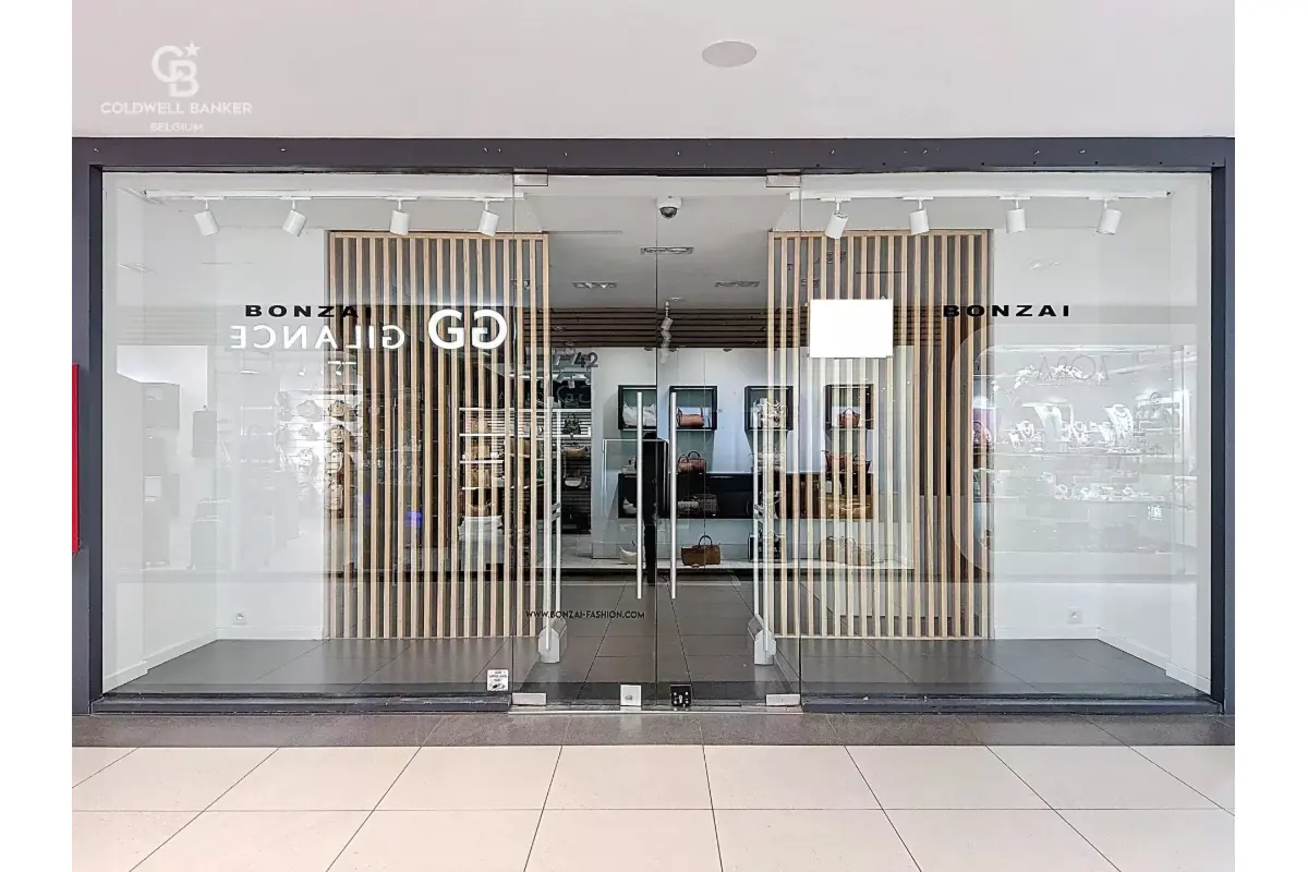 Commerce à louer à Waterloo 1410 3500.00€  chambres 80.00m² - Annonce 696961