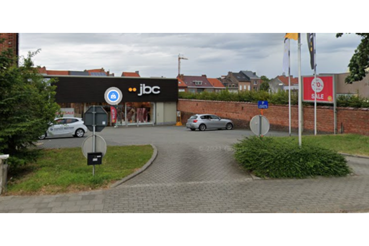 Handelszaak te  huur in Tienen 3300 9000.00€  slaapkamers 1080.00m² - Zoekertje 699794