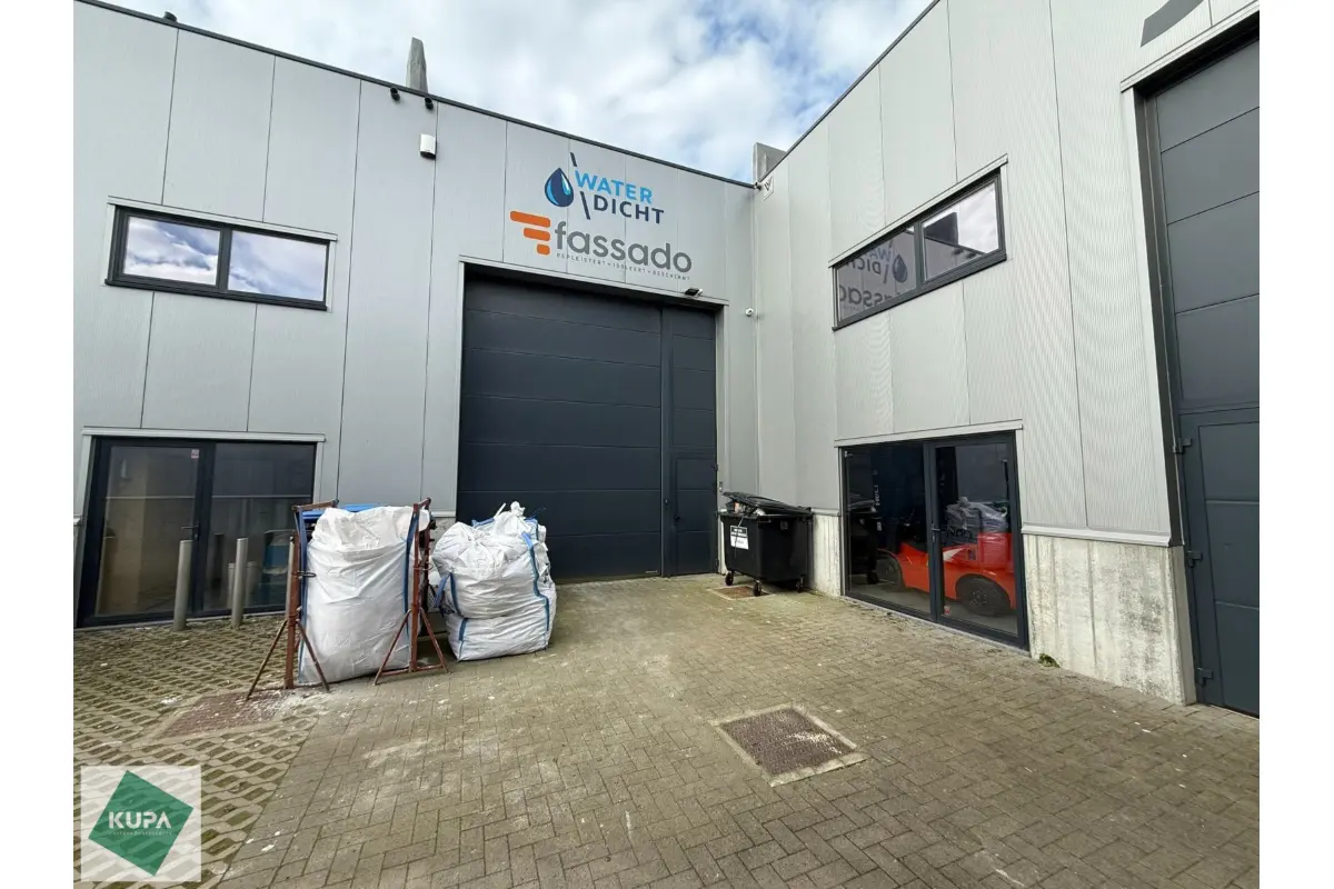 Handelszaak te  huur in Affligem 1790 2175.00€  slaapkamers 220.00m² - Zoekertje 699787