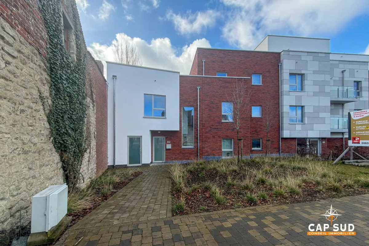 Maison à louer à Nivelles 1400 1600.00€ 3 chambres 142.00m² - Annonce 699893