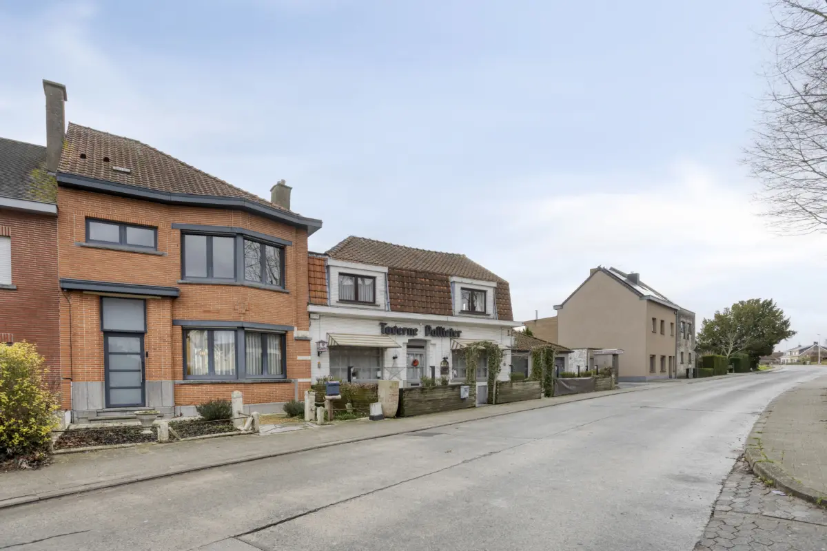 Huis te  koop in Sint-Katherina-Lombeek 1742 680000.00€ 5 slaapkamers 400.00m² - Zoekertje 699474