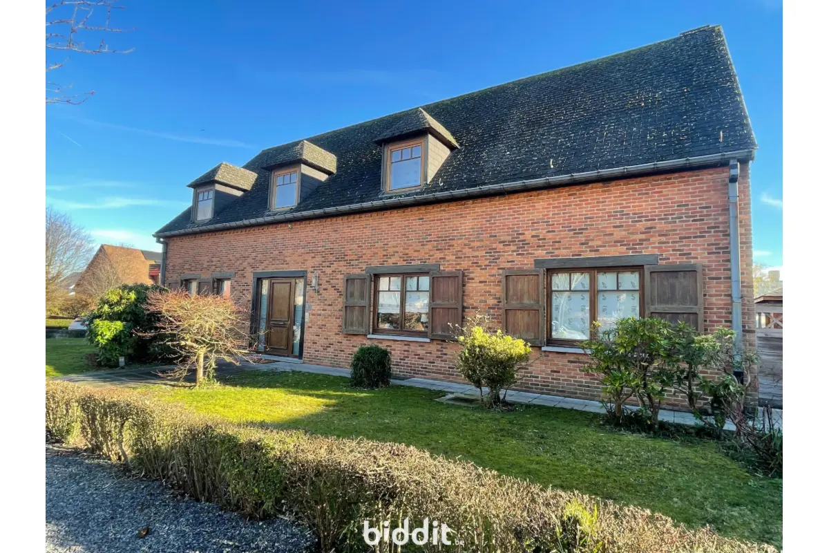 Villa à vendre à Nivelles 1400 545000.00€ 4 chambres 289.00m² - Annonce 700876