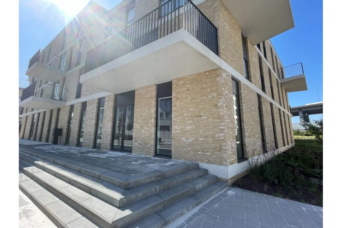 Handelszaak te  koop in Machelen 1830 394000.00€  slaapkamers 186.00m² - Zoekertje 700405