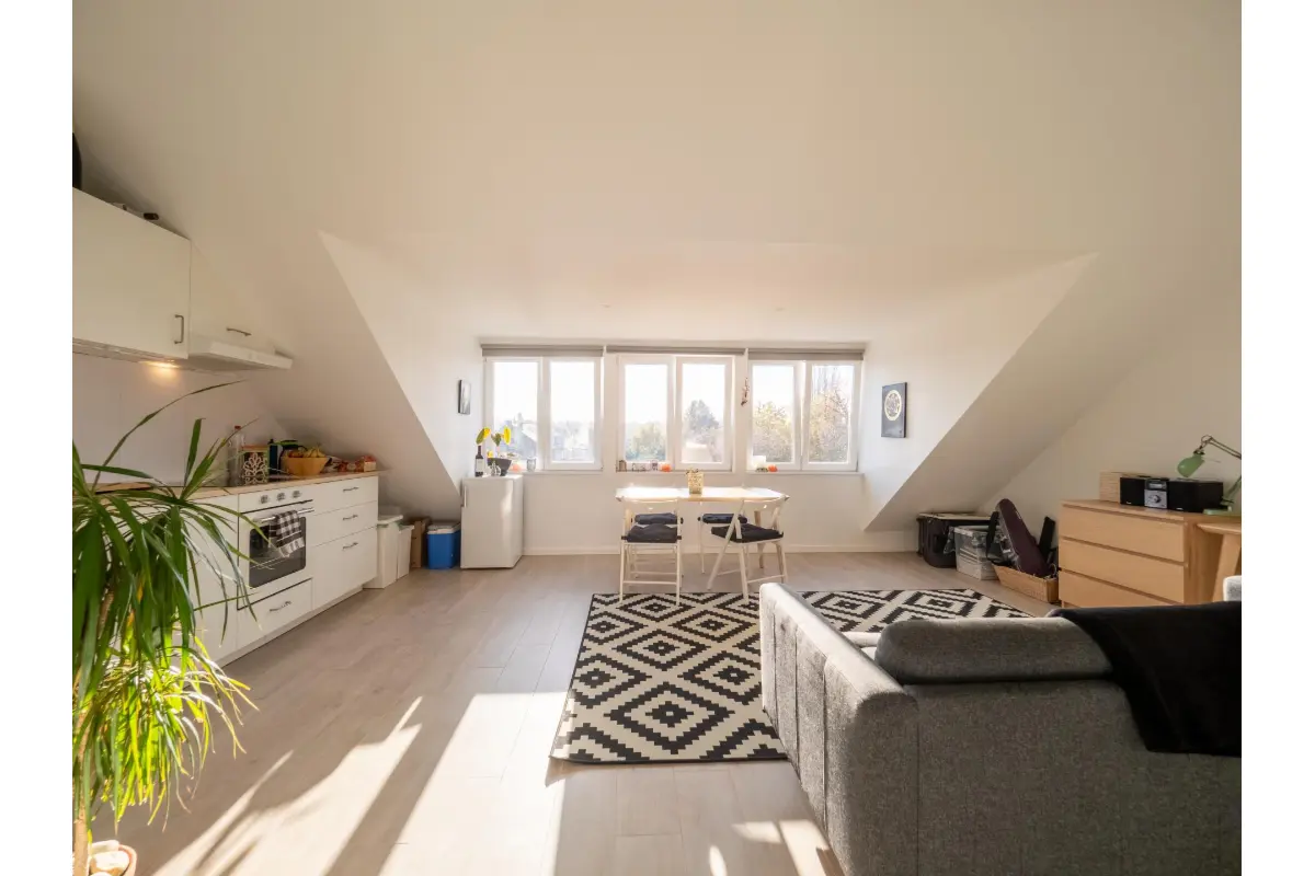 Appartement à louer à Kraainem 1950 1100.00€ 1 chambres 60.00m² - Annonce 701130