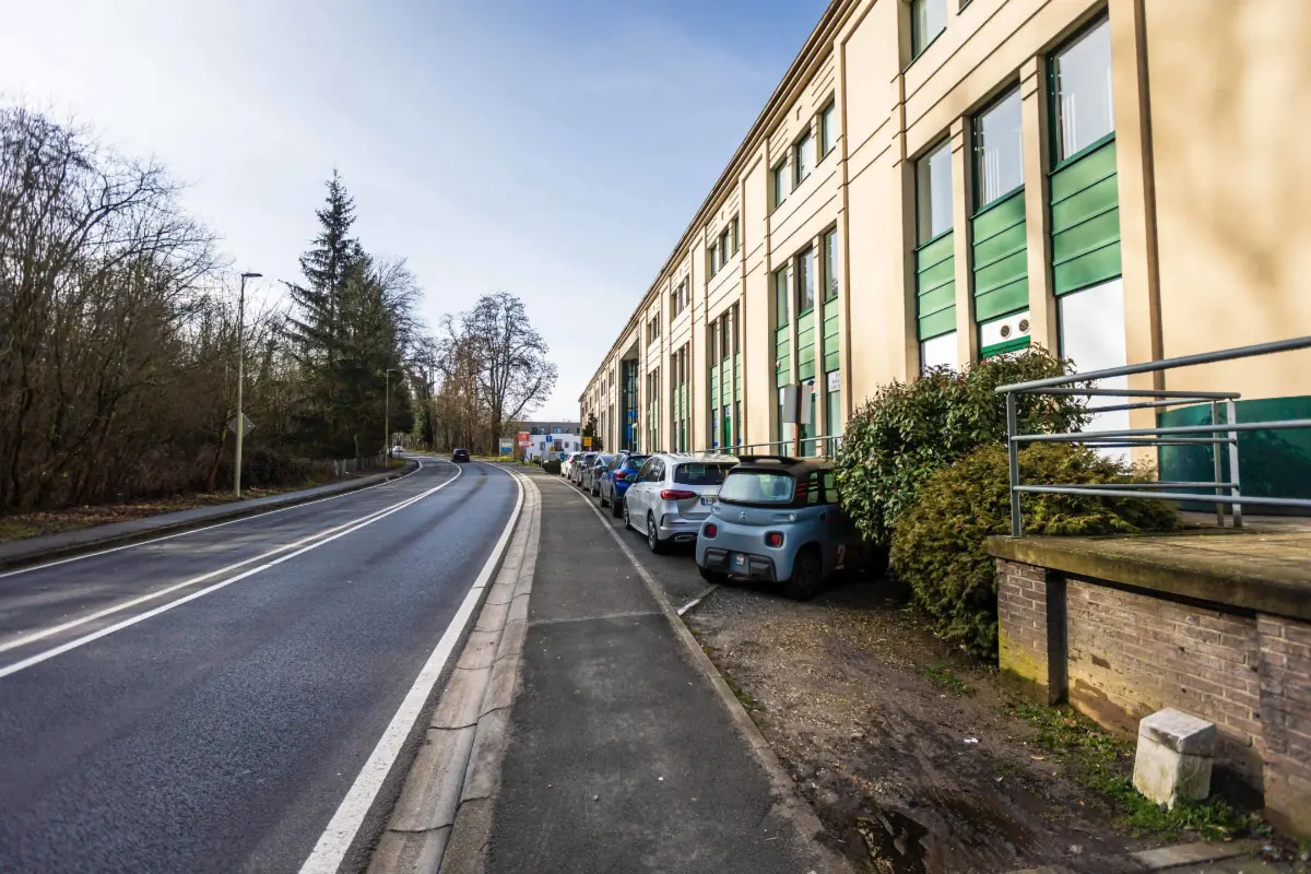 Handelszaak te  huur in Genval 1332 750.00€  slaapkamers 70.00m² - Zoekertje 701691