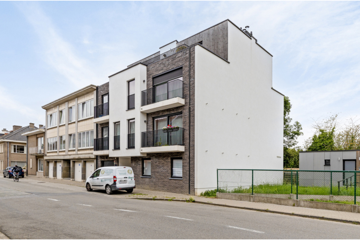 Parking à vendre à Grand-Bigard 1702 33000.00€  chambres m² - Annonce 768947