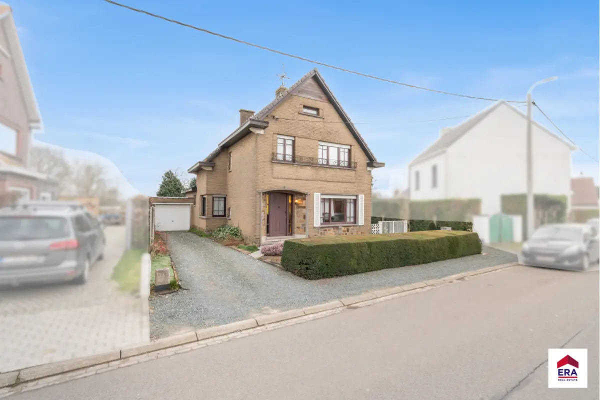 Huis te  koop in Asse 1730 425000.00€ 4 slaapkamers 167.00m² - Zoekertje 704488