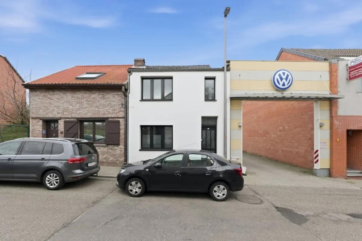 Huis te  huur in Landen 3400 1075.00€ 4 slaapkamers 178.00m² - Zoekertje 704776