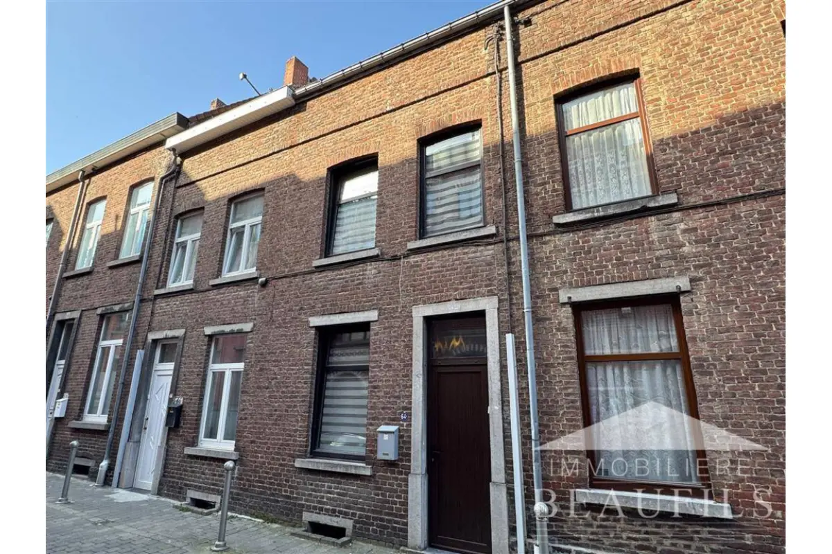 Huis te  koop in Nijvel 1400 195000.00€ 2 slaapkamers 77.00m² - Zoekertje 705784