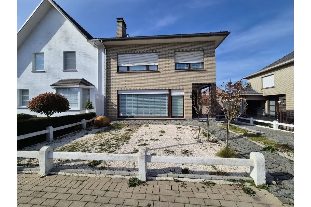 Huis te  koop in Asse 1730 780000.00€ 5 slaapkamers 210.00m² - Zoekertje 705794