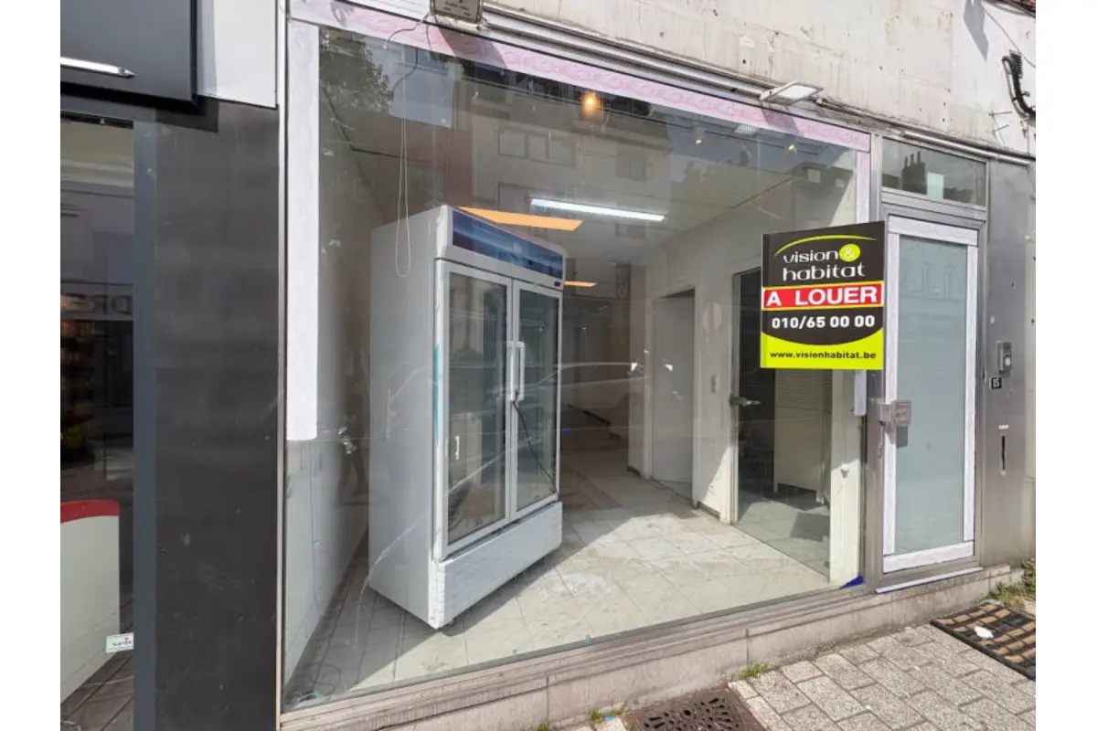 Handelszaak te  in Eigenbrakel 1420 800.00€  slaapkamers 50.00m² - Zoekertje 707547
