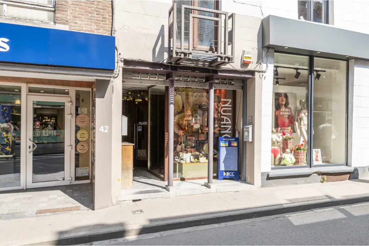 Handelszaak te  in Edingen 7850 165000.00€  slaapkamers 90.00m² - Zoekertje 707847