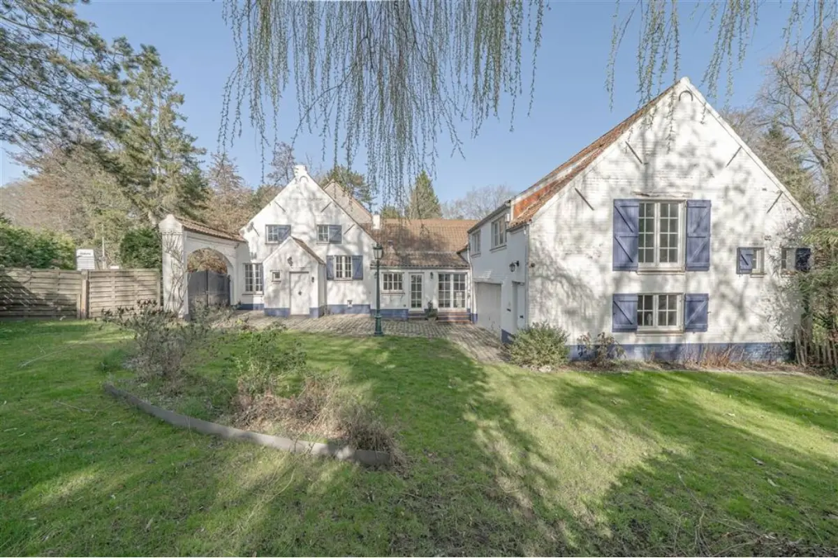 Huis te  koop in Ohain 1380 625000.00€ 4 slaapkamers 212.00m² - Zoekertje 707742