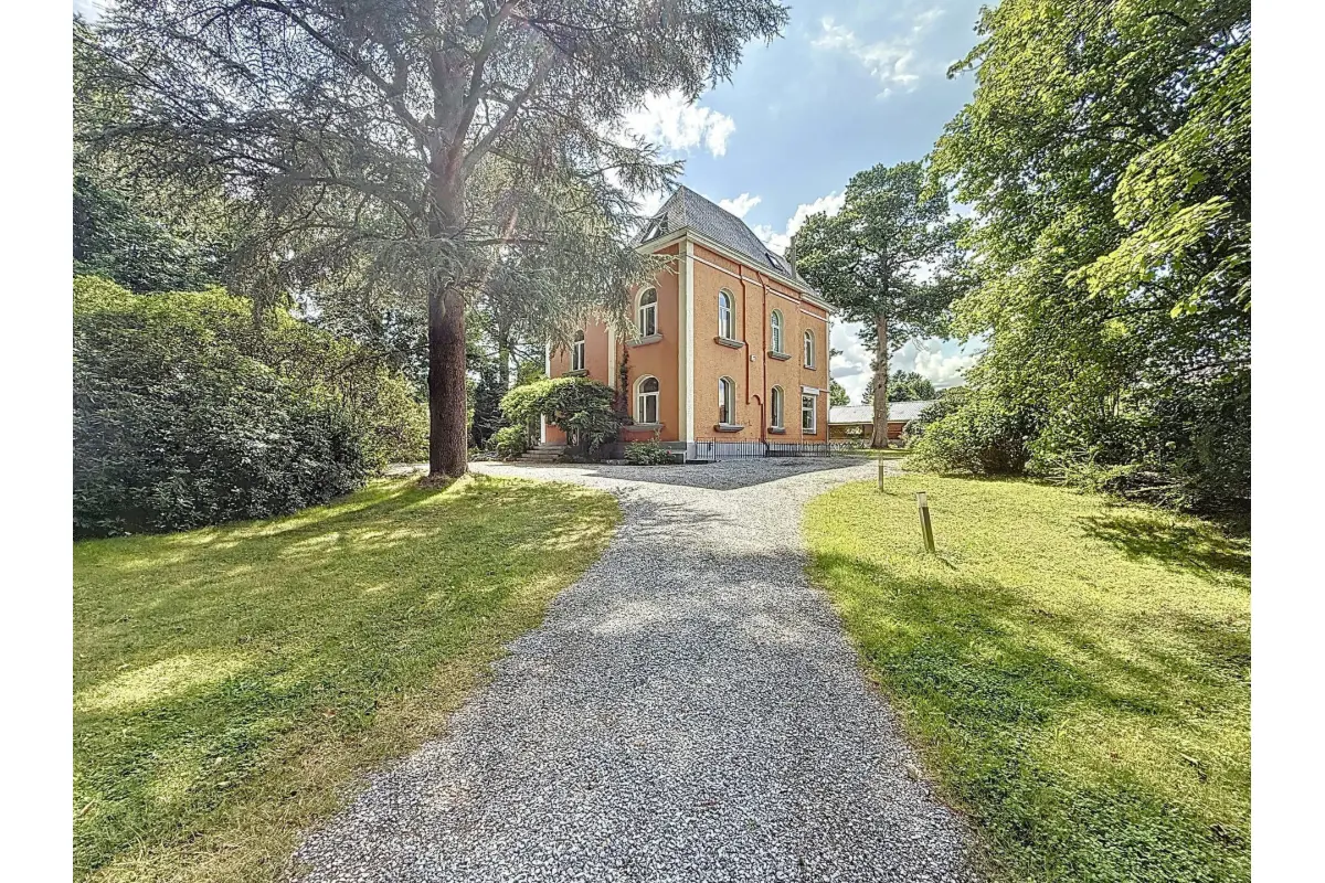 Maison à louer à Overijse 3090 4500.00€ 5 chambres 296.00m² - Annonce 710248