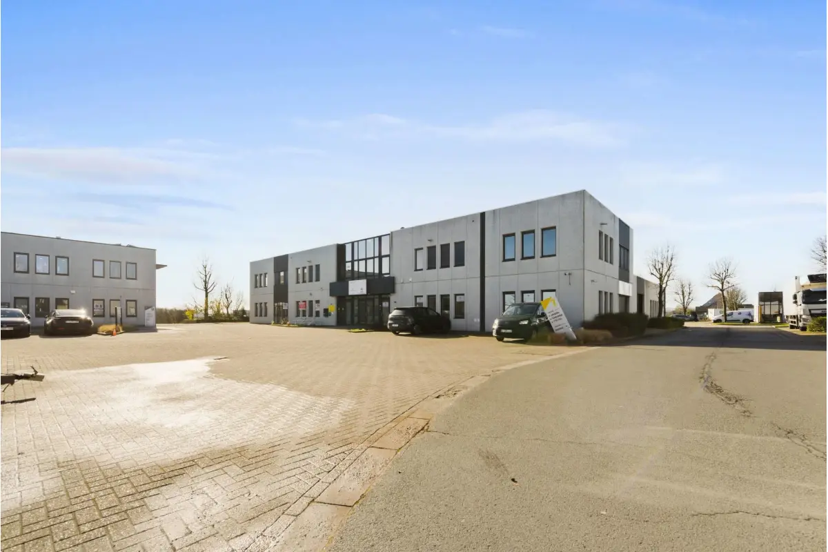 Commerce à vendre à Relegem 1731 890000.00€  chambres 464.00m² - Annonce 730547