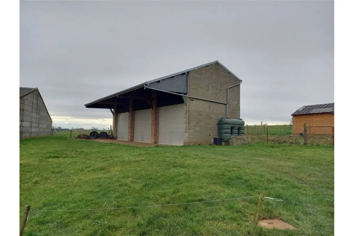 Commerce à vendre à Marilles 1350 155000.00€  chambres m² - Annonce 711160