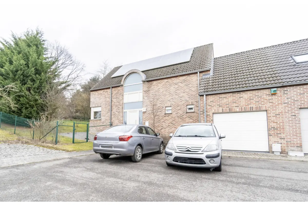 Huis te  koop in Graven 1390 525000.00€ 4 slaapkamers 175.00m² - Zoekertje 711818