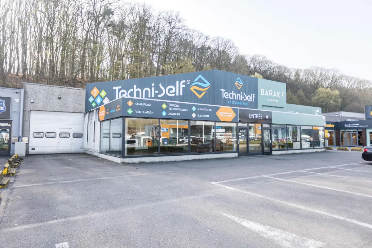 Handelszaak te  huur in Waver 1300 4000.00€  slaapkamers 400.00m² - Zoekertje 711740