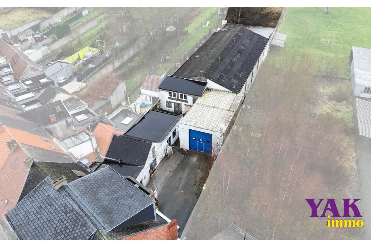 Immeuble de rapport - Immeuble à appartement à  à Lessines 7860 215000.00€  chambres 765.00m² - Annonce 711759