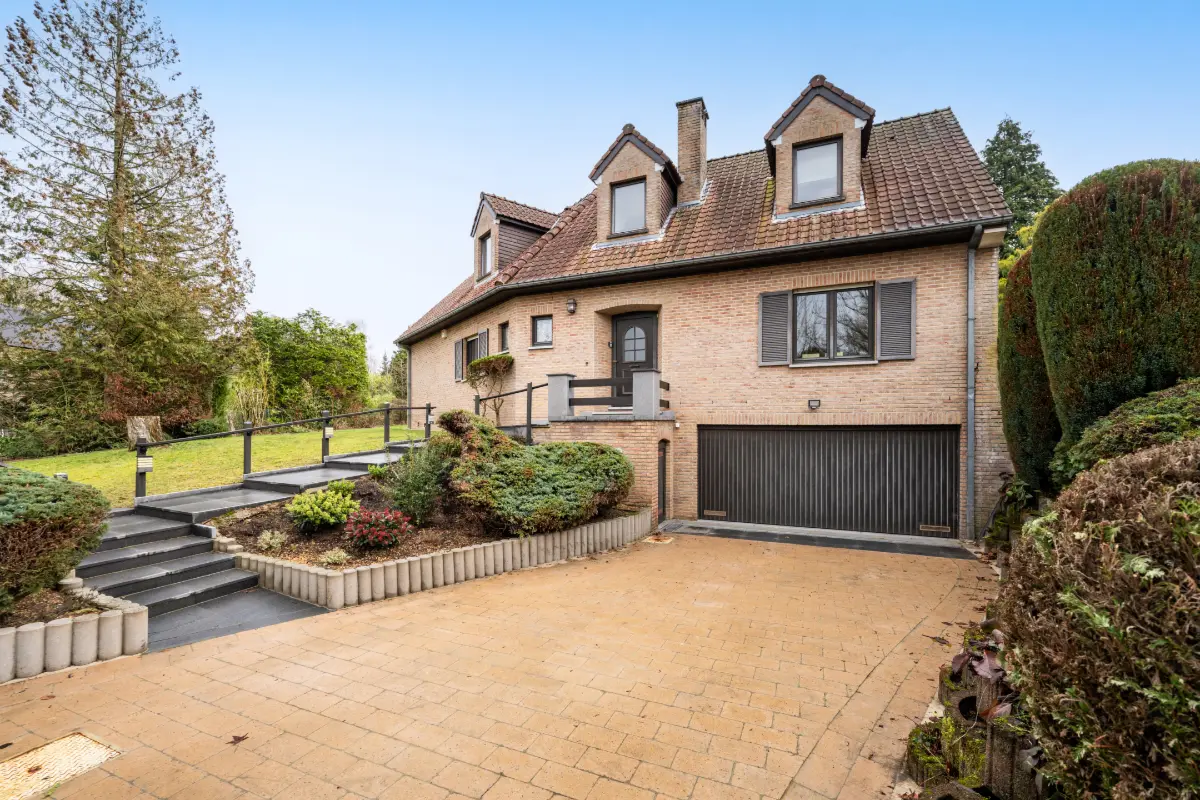 Huis te  koop in Eigenbrakel 1420 795000.00€ 4 slaapkamers 290.00m² - Zoekertje 711787