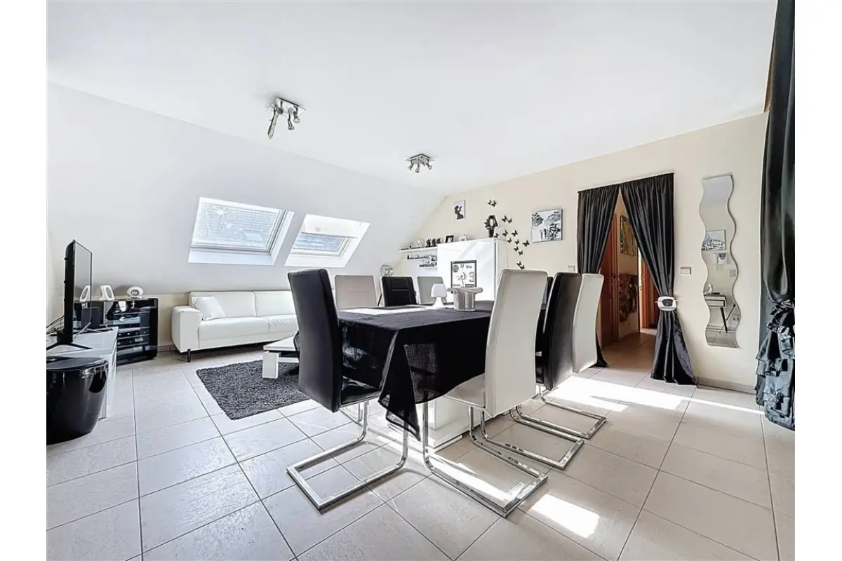 Appartement te  koop in Tubeke 1480 245000.00€ 2 slaapkamers 100.00m² - Zoekertje 712865