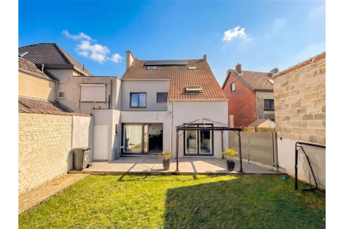 Maison à vendre à Nossegem 1930 585000.00€ 5 chambres 248.00m² - Annonce 713394