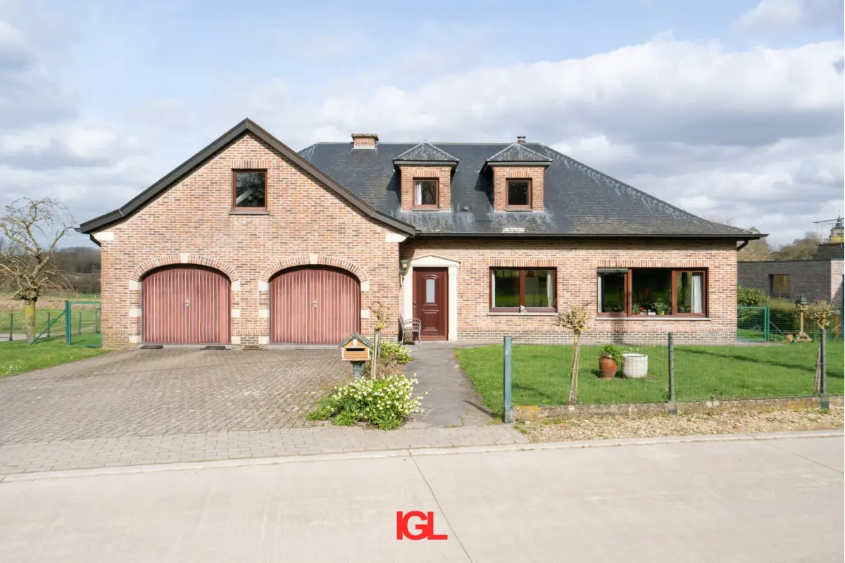 Maison à  à Leeuw-Saint-Pierre 1600 595000.00€ 4 chambres 260.00m² - Annonce 713792